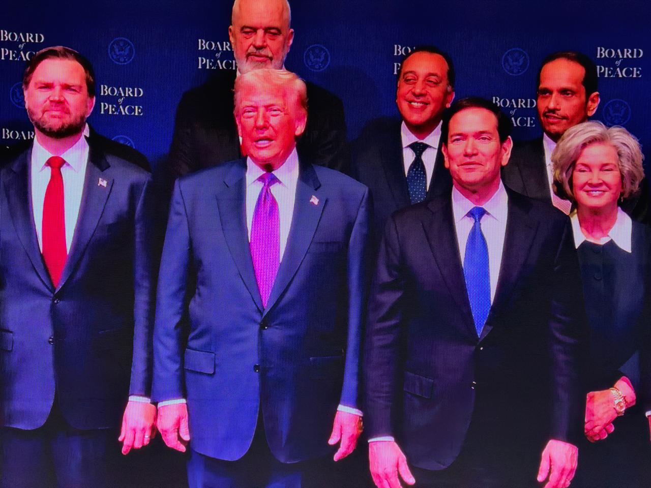 رئيس الوزراء يشارك في الاجتماع الأول لـ"مجلس السلام" واشنطن.. صور 4 رئيس الوزراء يشارك في الاجتماع الأول لـ"مجلس السلام" واشنطن.. صور