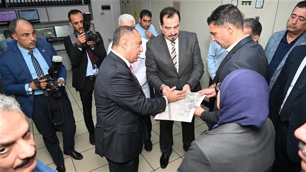 “هاشم” يتفقد مصنعين متخصصين في الصناعات الهندسية والغذائية بمدينة العاشر من رمضان "هاشم" يتفقد مصنعين متخصصين في الصناعات الهندسية والغذائية بمدينة العاشر من رمضان