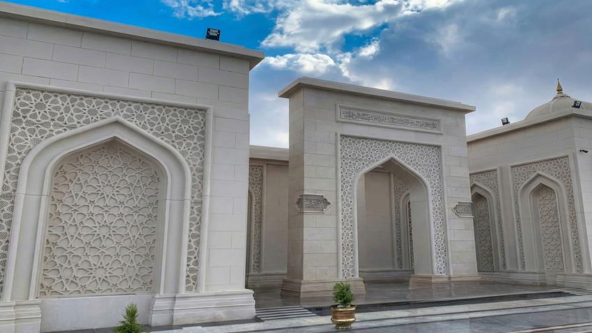 كل ما تريد معرفته عن مسجد العزيز الحكيم بالمقطم أحدث الافتتاحات الرئاسية (صور) 2 كل ما تريد معرفته عن مسجد العزيز الحكيم بالمقطم أحدث الافتتاحات الرئاسية (صور)