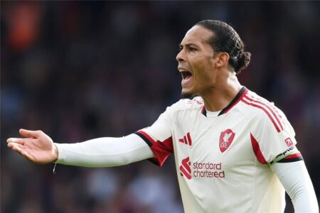 فان دايك بعد الفوز على نوتينجهام فورست: نسعى دائمًا للتحسن.. وتنتظرنا مباراة صعبة ضد وست هام فان دايك بعد الفوز على نوتينجهام فورست: نسعى دائمًا للتحسن.. وتنتظرنا مباراة صعبة ضد وست هام