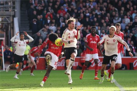 فرانك لوبوف: ليفربول لم يستحق الفوز ضد نوتينجهام.. ونجم الريدز لعب اسوأ مباراة في مسيرته فرانك لوبوف: ليفربول لم يستحق الفوز ضد نوتينجهام.. ونجم الريدز لعب اسوأ مباراة في مسيرته