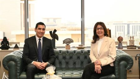 وزير الشباب ووزيرة الثقافة يعقدان لقاءً موسعًا لدعم جيلي «ألفا» و«Z»