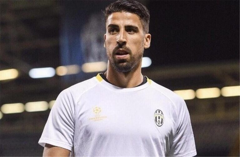 خضيرة يبدي استياءه من إقالة ألونسو ويؤكد: فينيسيوس مغرور مثل رونالدو.. وفليك جرئ خضيرة يبدي استياءه من إقالة ألونسو ويؤكد: فينيسيوس مغرور مثل رونالدو.. وفليك جرئ