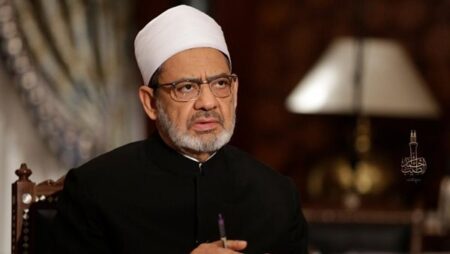 مدبولي يوافق على إنشاء كليتين للقرآن الكريم وقراءاته وعلومه بجامعة الأزهر مدبولي يوافق على إنشاء كليتين للقرآن الكريم وقراءاته وعلومه بجامعة الأزهر