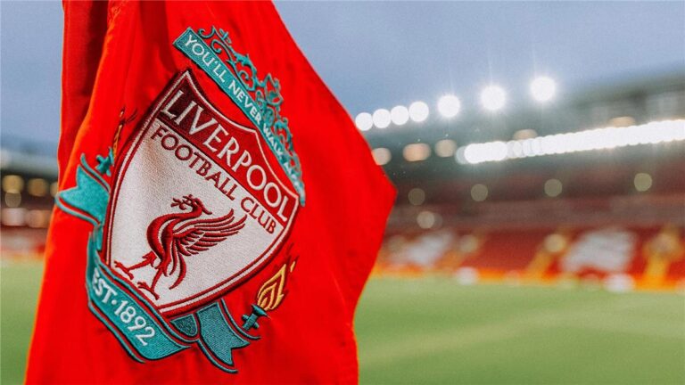 ضربة قوية.. انتهاء موسم لاعب ليفربول