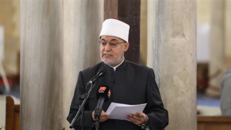 مفتي الجمهورية: الأزهر حارس العقيدة السنية وموئل مدرسة الاعتدال والوسطية