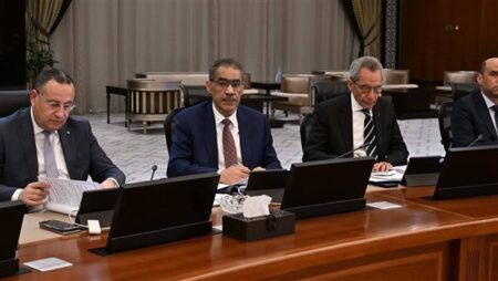 مجلس الوزراء يوافق على مشروع قرار بنقل تبعية هيئة الاستعلامات لوزارة الدولة للإعلام مجلس الوزراء يوافق على مشروع قرار بنقل تبعية هيئة الاستعلامات لوزارة الدولة للإعلام