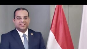 خبير: لا يحق لأمريكا أو إيران فرض رسوم على هرمز.. والطاقة النظيفة ضرورة لتقليل صدمات النفط