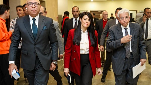 وزيرة التخطيط تشارك في ندوة بمعرض الكتاب لمناقشة “السردية الوطنية للتنمية الشاملة” وزيرة التخطيط تشارك في ندوة بمعرض الكتاب لمناقشة "السردية الوطنية للتنمية الشاملة"