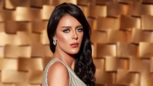 هبة السيسي تبدأ أولى جلسات العلاج الكيماوي