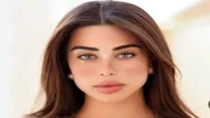 يارا السكري بإطلالة ناعمة.. كيف نسقتها؟