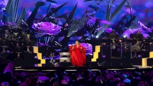 هيفاء وهبي جريئة ونسرين خطفت الأنظار.. أبرز إطلالات النجمات في عيد الحب