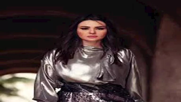 "ٍسحر اللون الأسود".. دينا فؤاد بإطلالة جريئة "ٍسحر اللون الأسود".. دينا فؤاد بإطلالة جريئة