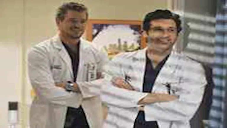 فريق عمل مسلسل "Grey’s Anatomy" يودع بطله بكلمات مؤثرة فريق عمل مسلسل "Grey’s Anatomy" يودع بطله بكلمات مؤثرة