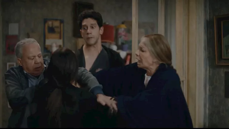 وفاة والد مي عمر وتورطها بجريمة قتل.. أحداث مثيرة في الحلقة السابعة من "الست موناليزا" وفاة والد مي عمر وتورطها بجريمة قتل.. أحداث مثيرة في الحلقة السابعة من "الست موناليزا"