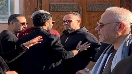 بالصور.. محمد سامي في جنازة والد مي عمر بالصور.. محمد سامي في جنازة والد مي عمر