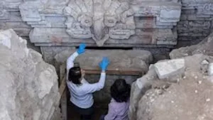 اكتشاف مقبرة يعود عمرها إلى 1400 عام جنوب المكسيك