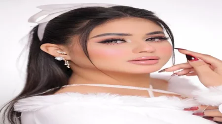 "خلعت الحجاب واتجهت للتمثيل".. 10 معلومات وصور عن البلوجر هايدي كامل "خلعت الحجاب واتجهت للتمثيل".. 10 معلومات وصور عن البلوجر هايدي كامل