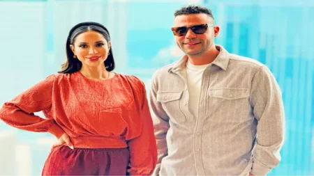 "قصص حب أغرب من بعض".. محمد إمام يواصل الترويج لمسلسل الكينج