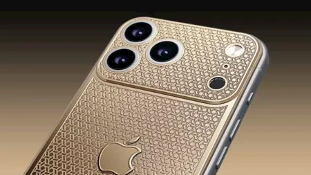 9 صور لهاتف آيفون 17 المصنوع من الذهب وسعره يتخطى 4 ملايين جنيه