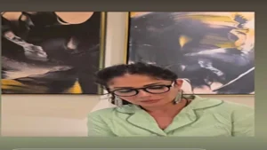 أسماء جلال تخطف الأنظار ومنى زكي بإطلالة أنيقة.. لقطات النجوم خلال 24 ساعة