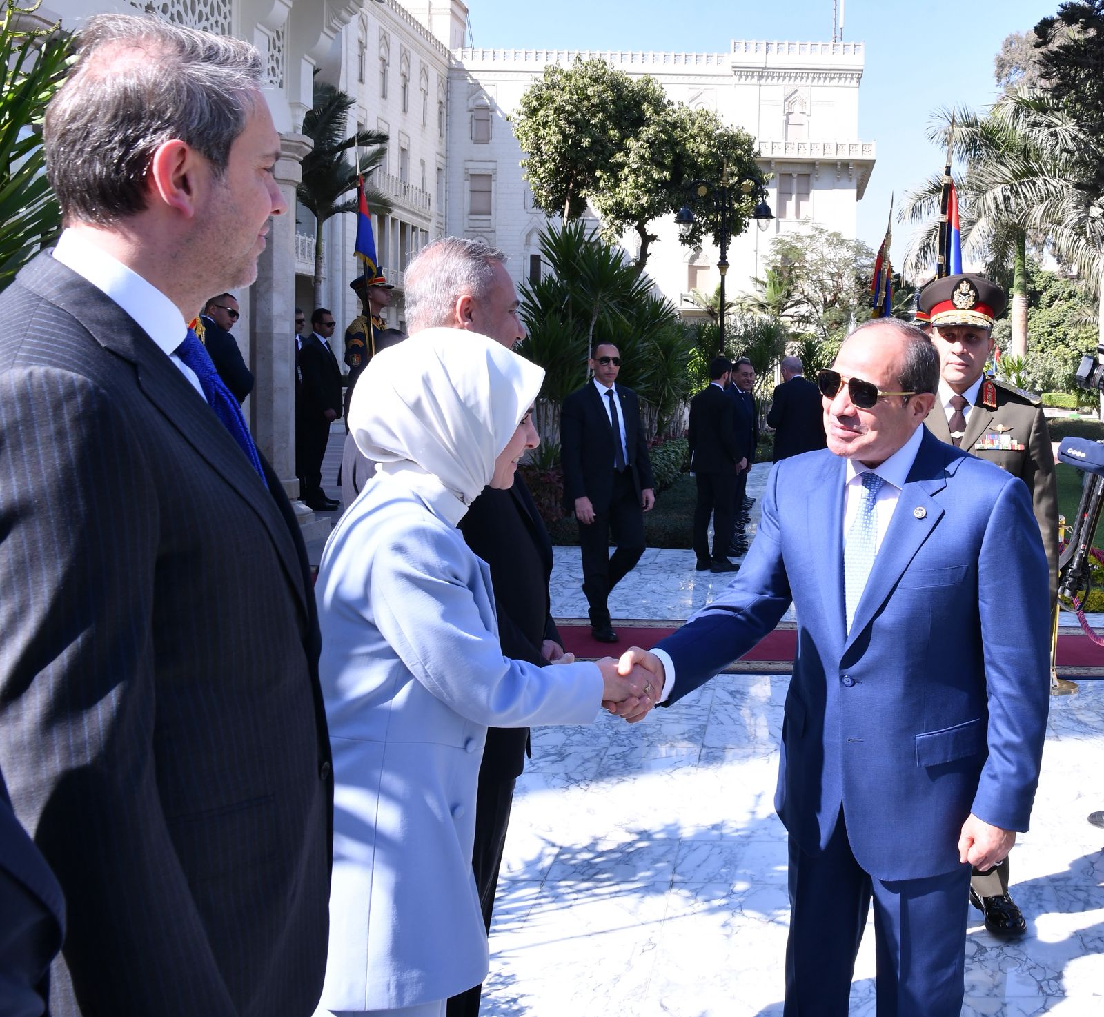 بالصور.. تفاصيل زيارة أردوغان للقاهرة ولقائه مع السيسي