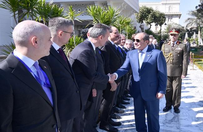 بالصور.. تفاصيل زيارة أردوغان للقاهرة ولقائه مع السيسي