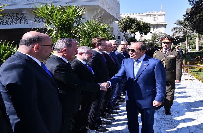 بالصور.. تفاصيل زيارة أردوغان للقاهرة ولقائه مع السيسي