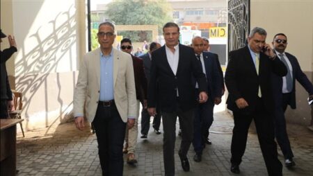 وزير الزراعة ومحافظ الجيزة يتفقدان المتحف الزراعي ويشيدان بأعمال التطوير