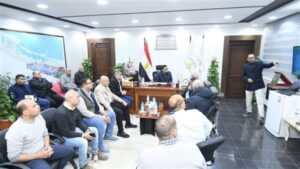 وزير الإسكان يتابع موقف تنفيذ المشروعات التنموية فى "سملا وعلم الروم" ومدينة رأس الحكمة الجديدة