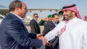 الرئيس السيسي يغادر المملكة السعودية وولي العهد في مقدمة مودعيه