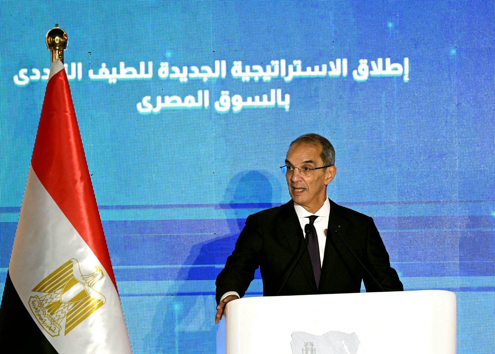 توقيع صفقة غير مسبوقة تعادل 30 عامًا من الترددات