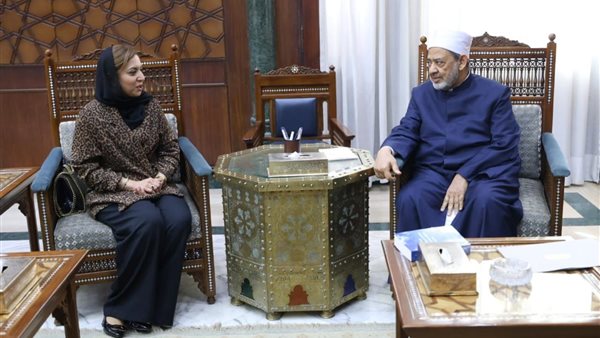 "تنمية المرأة" تشكر الإمام الأكبر لدعمه اللامحدود لإنجاح مؤتمر "استثمار الخطاب الديني والإعلامي" "تنمية المرأة" تشكر الإمام الأكبر لدعمه اللامحدود لإنجاح مؤتمر "استثمار الخطاب الديني والإعلامي"