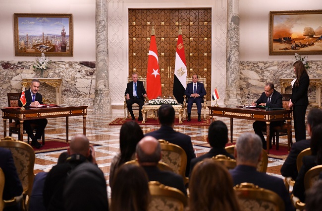 تعرف على نتائج قمة السيسي وأردوغان بالقاهرة