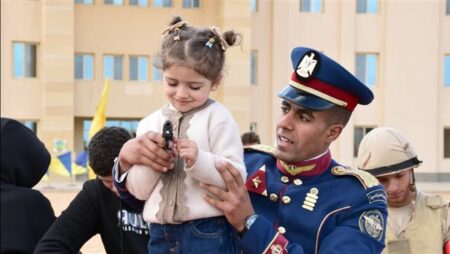 القوات المسلحة تنظم عددًا من الزيارات لأسر الشهداء إلى الأكاديمية العسكرية المصرية.. شاهد