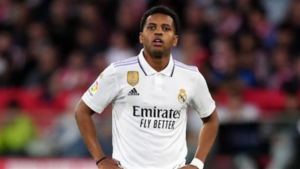 ضربة قوية لريال مدريد قبل ملحق دوري الأبطال.. إيقاف رودريجو مباراتين