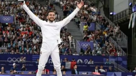 محمد السيد يحقق برونزية كأس العالم لسيف المبارزة في ألمانيا