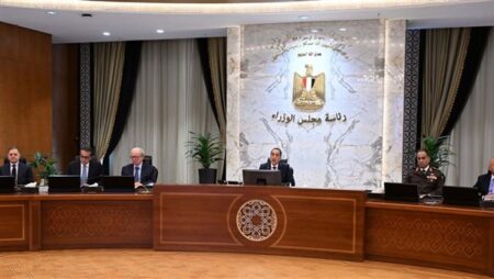 توجيهات من الرئيس بالاستمرار في الحد من معدلات التضخم وضبط الأسواق وتوافر السلع