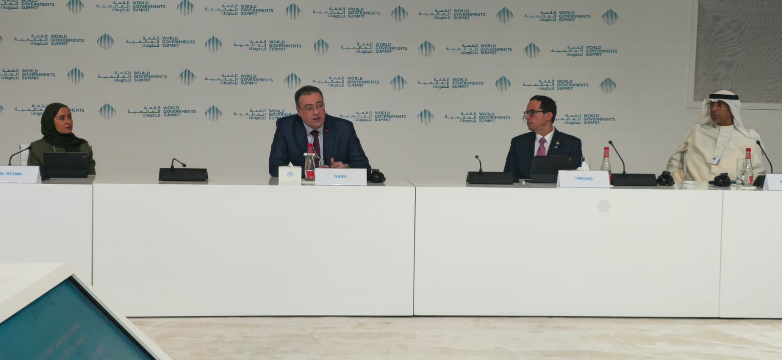 رئيس التنظيم والإدارة يؤكد من دبي أهمية التوظيف القائم على المهارات