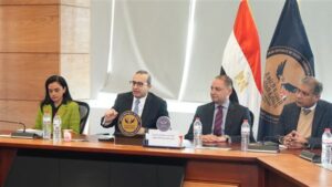 الرقابة المالية والبنك المركزي يناقشان تعزيز الشمول المالي ودعم تمويل المشروعات الصغيرة