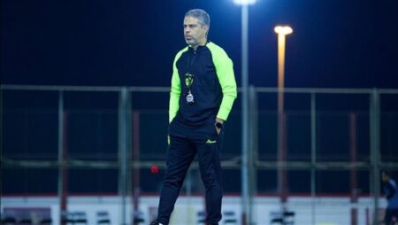 معتمد جمال يعلن قائمة الزمالك لمواجهتى سموحة بالدورى وكايزر تشيفز بالكونفدرالية