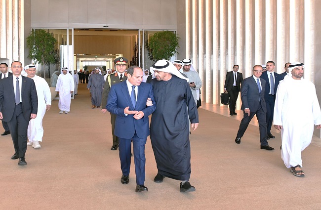 نشاط الرئيس في أسبوع.. السيسي يشهد أداء اليمين الدستورية للوزراء الجدد.. ويبحث مع بن زايد تعزيز الاستمارات الإماراتية بمصر.. ويستقبل رئيسي الصومال والاستخبارات الروسية.. ويترأس النيباد 14 نشاط الرئيس في أسبوع.. السيسي يشهد أداء اليمين الدستورية للوزراء الجدد.. ويبحث مع بن زايد تعزيز الاستمارات الإماراتية بمصر.. ويستقبل رئيسي الصومال والاستخبارات الروسية.. ويترأس النيباد