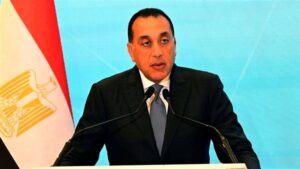 الوزراء يقرر تحويل أراضي وعقارات بالشرقية للمنفعة العامة لمشروع القطار الكهربائي الخفيف