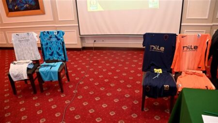 الزمالك بالكحلي والمصري بالأبيض في مواجهة الكونفدرالية الأفريقية