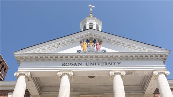 جامعة روان الأمريكية: مصر رائدة التعليم في العالم العربي ونسعى لنقل خبراتنا إليها جامعة روان الأمريكية: مصر رائدة التعليم في العالم العربي ونسعى لنقل خبراتنا إليها