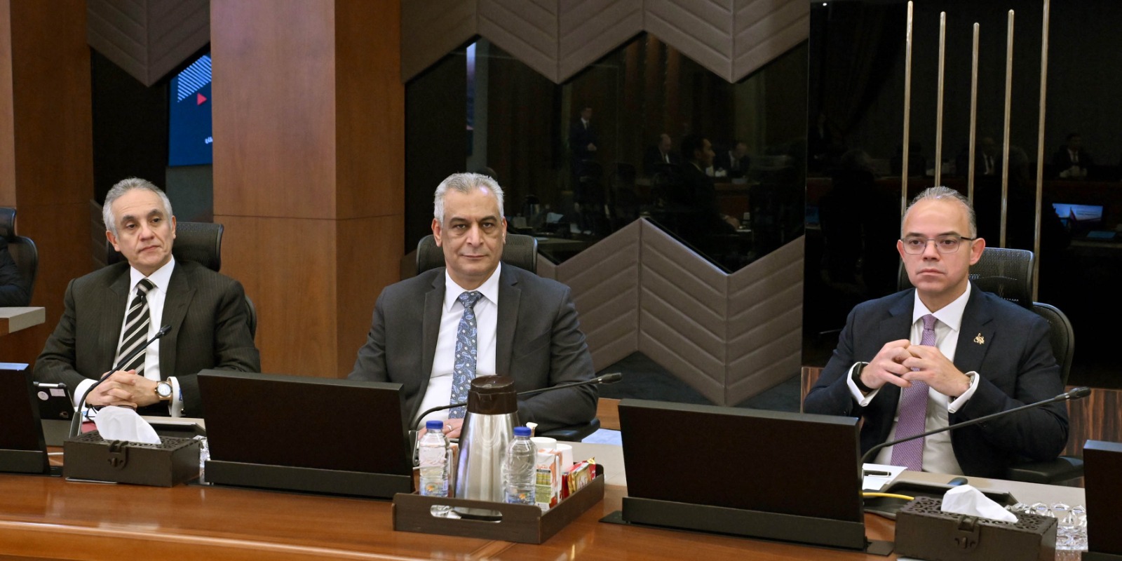 في أول اجتماع للحكومة بتشكيلها الجديد.. رئيس الوزراء: المواطن في هذه المرحلة هو الأولوية الأولى