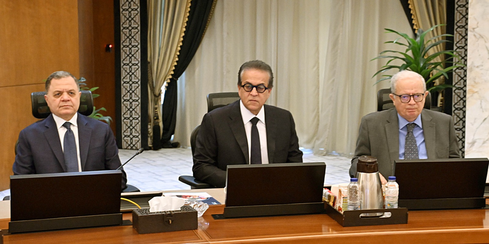 في أول اجتماع للحكومة بتشكيلها الجديد.. رئيس الوزراء: المواطن في هذه المرحلة هو الأولوية الأولى