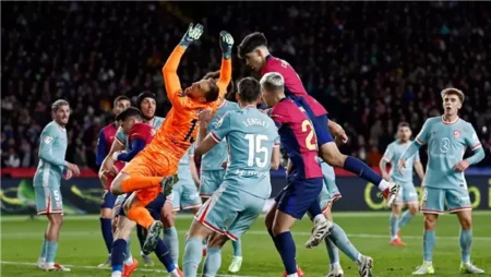 برشلونة ضد أتلتيكو مدريد.. تعرف على نتائج قرعة نصف نهائي كأس ملك إسبانيا