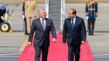 مصر والأردن تشددان على أهمية خفض التصعيد والتوتر الإقليمي وتسوية الأزمات سياسيا مصر والأردن تشددان على أهمية خفض التصعيد والتوتر الإقليمي وتسوية الأزمات سياسيا