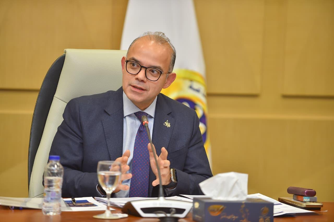 نعمل على تعميق التصنيع وزيادة نسب المكون المحلي بسلاسل الإنتاج 1 نعمل على تعميق التصنيع وزيادة نسب المكون المحلي بسلاسل الإنتاج